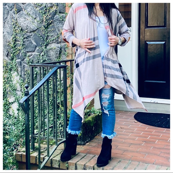 ✨LAST ONE✨Designer Plaid chic open draped cardigan - Picture 10 of 12